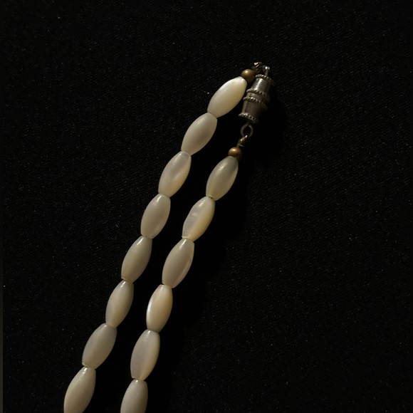 Vintage Stone Choker/Necklace - Picture 2 of 3